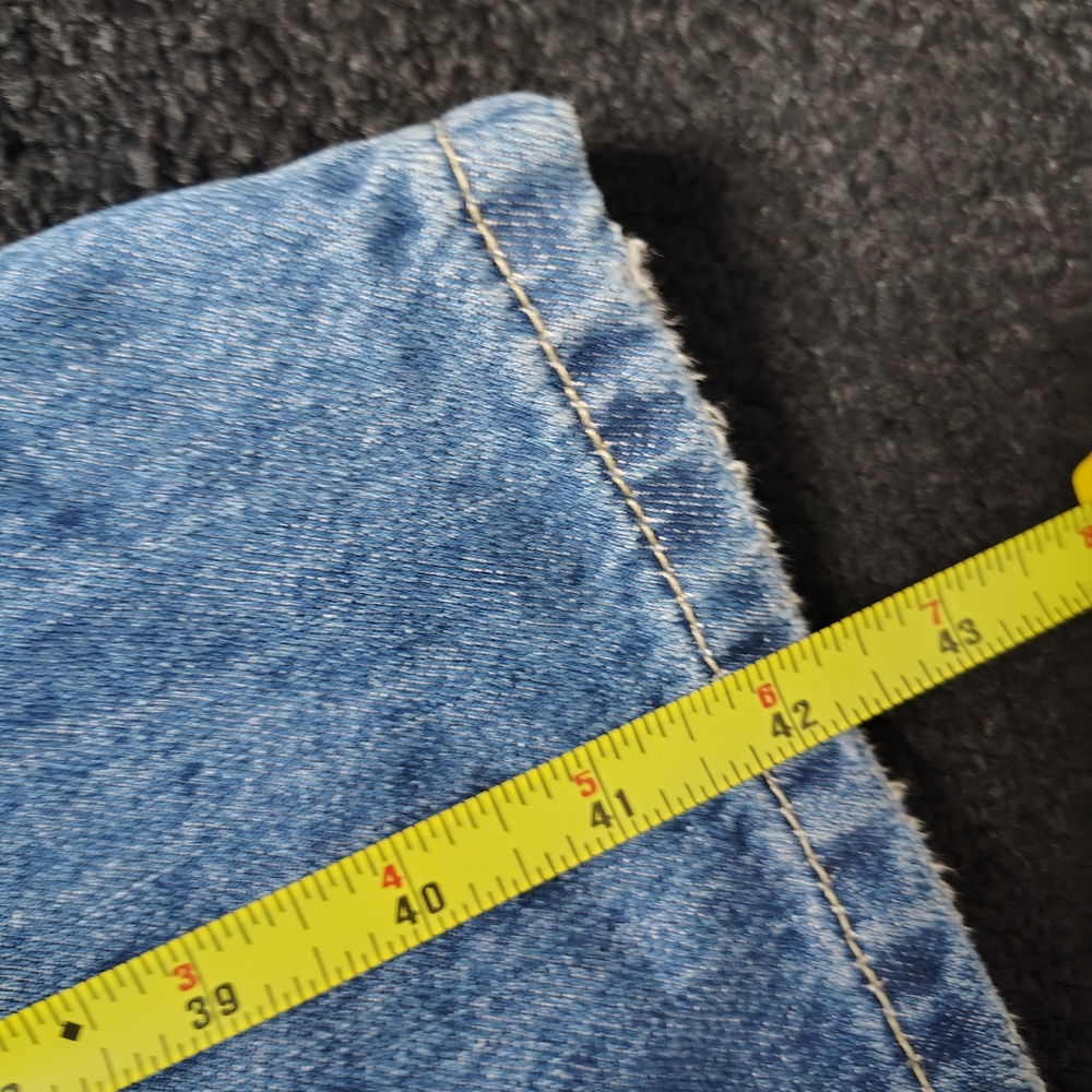 Levis low pro straight Women's SIZE 29 Blue Distressed Denim Jeans - Picture 7 of 9
